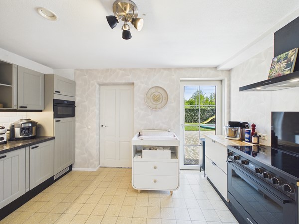 Medium property photo - Julianapark 9, 4551 DW Sas van Gent